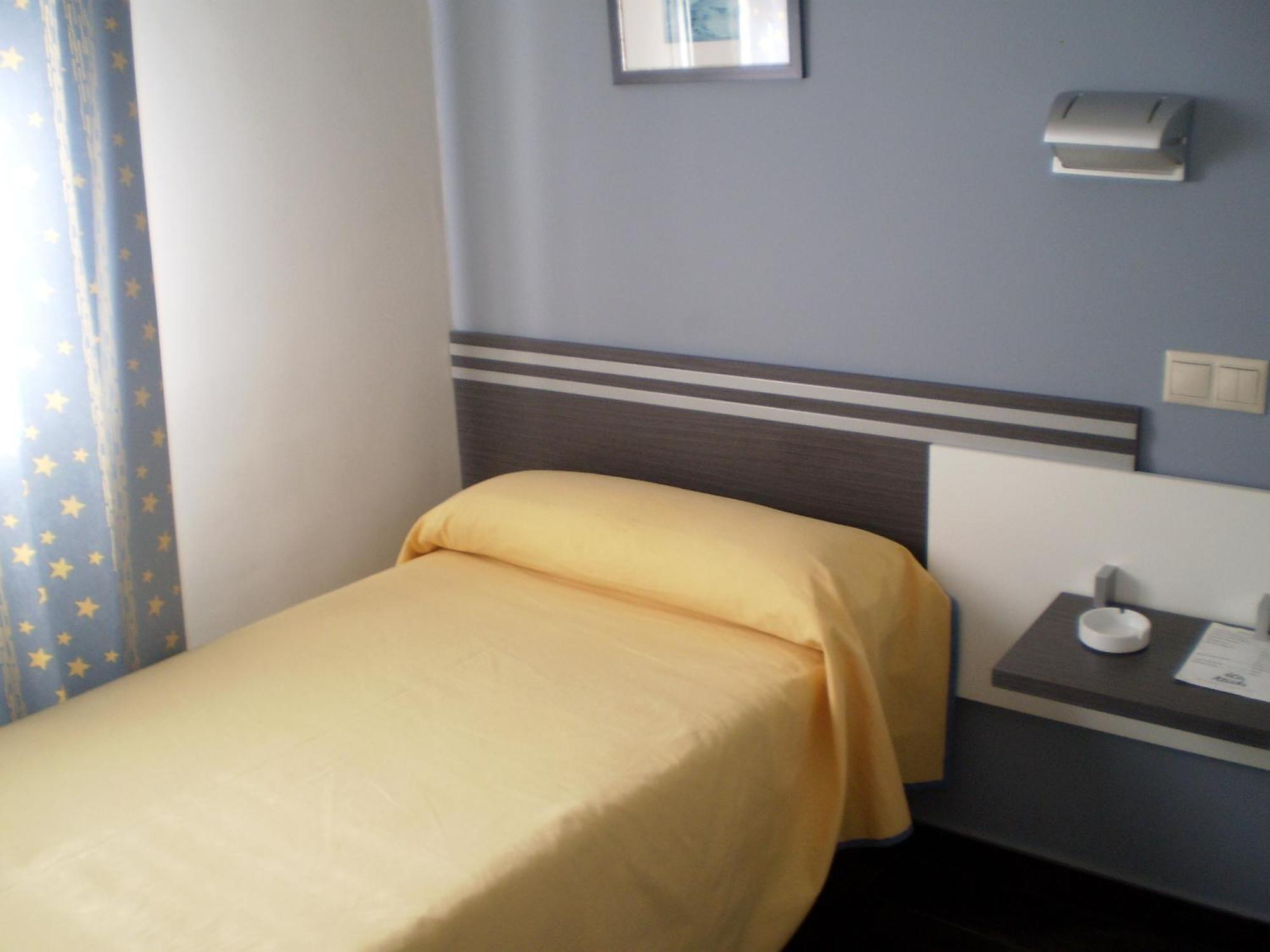 Hostal Rica Posada กัวดาลาฮารา ภายนอก รูปภาพ