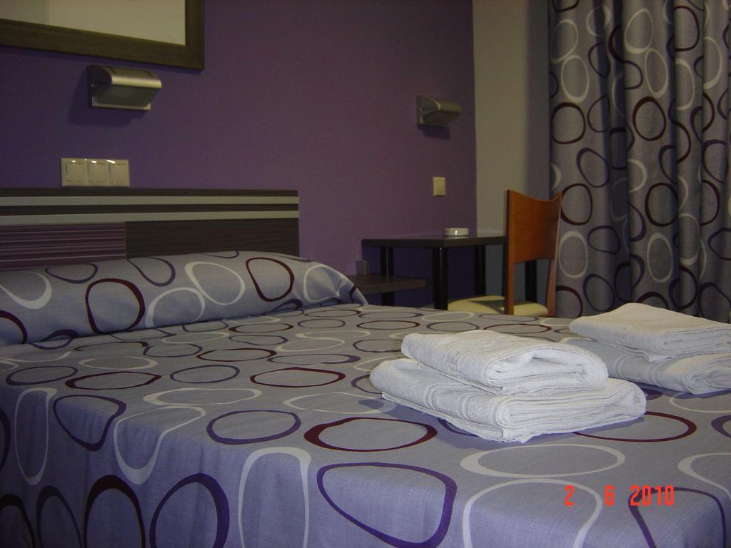 Hostal Rica Posada กัวดาลาฮารา ภายนอก รูปภาพ
